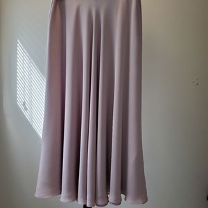 Soft pink flowy skirt